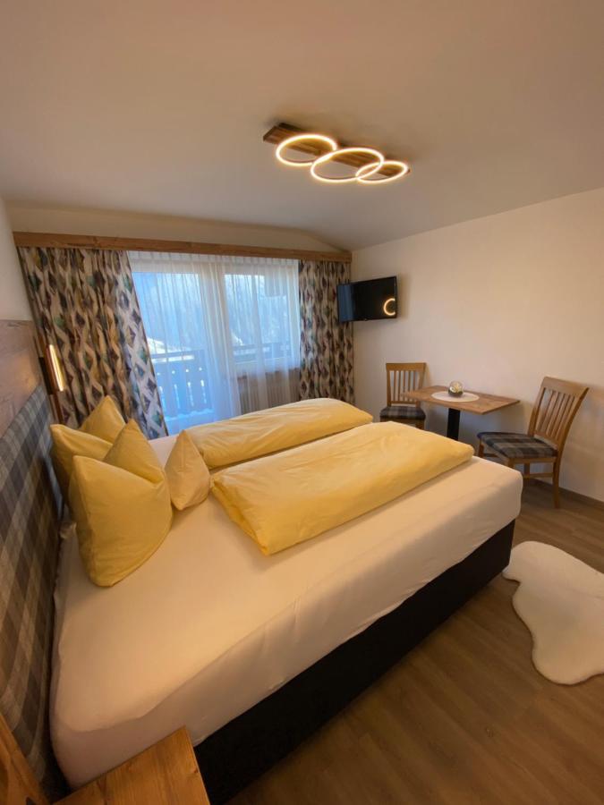 היפאך Gasthof Pension Berghof מראה חיצוני תמונה